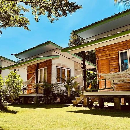 Suan Maprao Ko Kut Resort Bagian luar foto