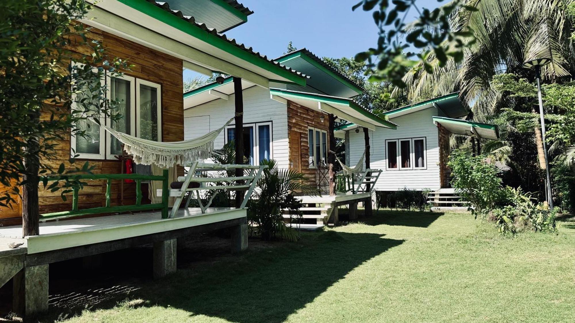 Suan Maprao Ko Kut Resort Bagian luar foto